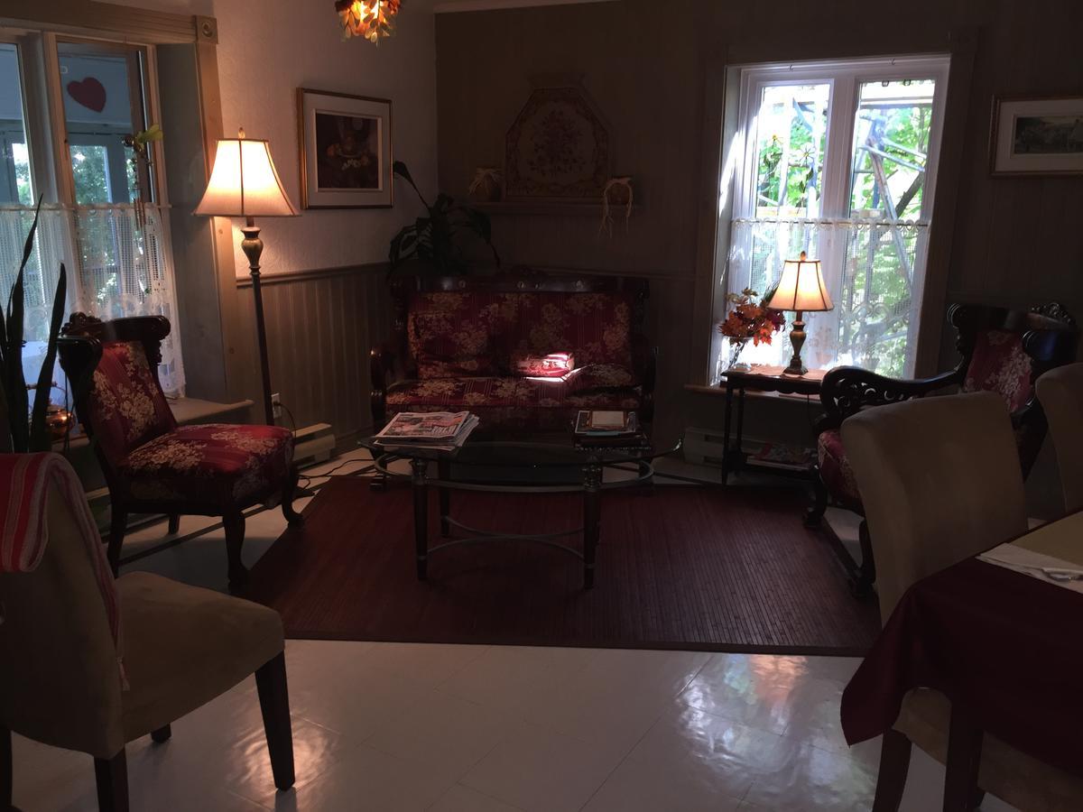 Auberge Petite Plaisance La Malbaie Eksteriør billede