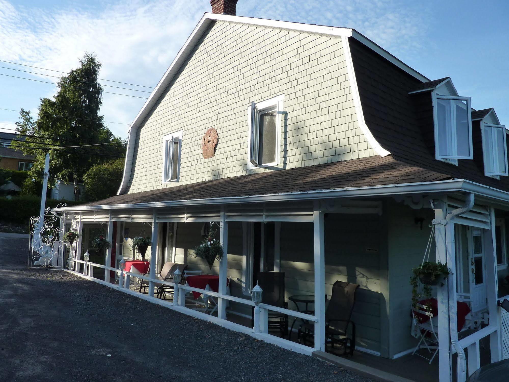 Auberge Petite Plaisance La Malbaie Eksteriør billede